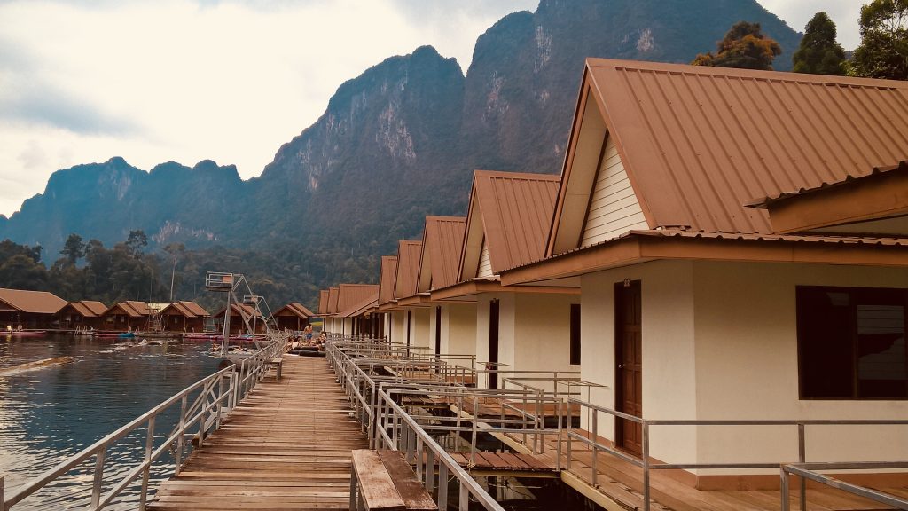 Stay overnight in a floating bungalow in Khao Sok National Park